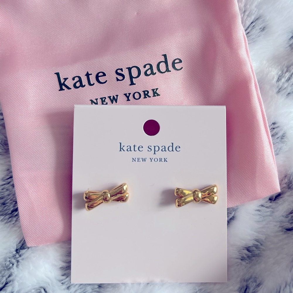 NEW Kate Spade Mini Bow Gold Plated 14k Earrings - Picture 1 of 2
